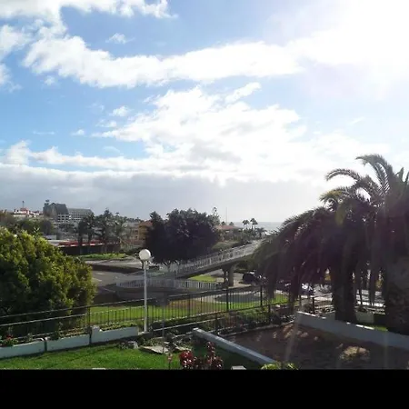 Ocean Apartahotel 2*